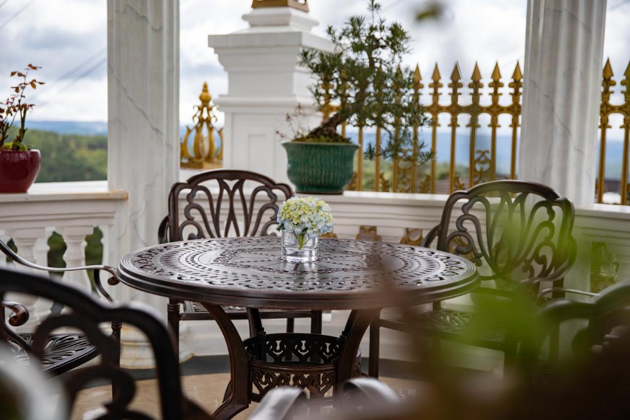 Dream Boutique Hotel Dalat Bagian luar foto